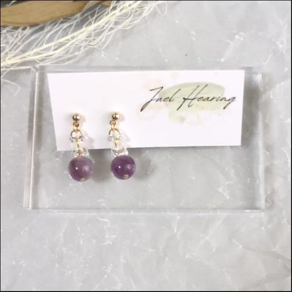 フェザーアメジストとファルファーレビーズピアス