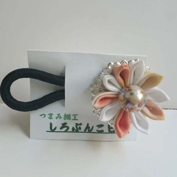 大輪花のヘアゴム
