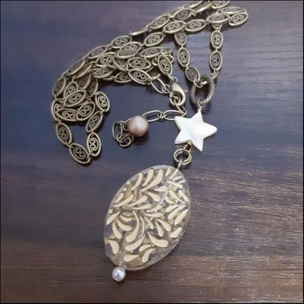 星のある方へペンダント(アラベスク)