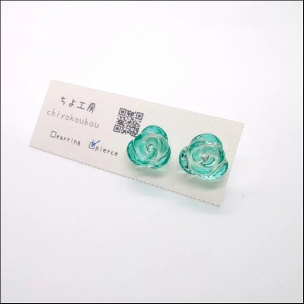 透き通る薔薇のピアス【3】