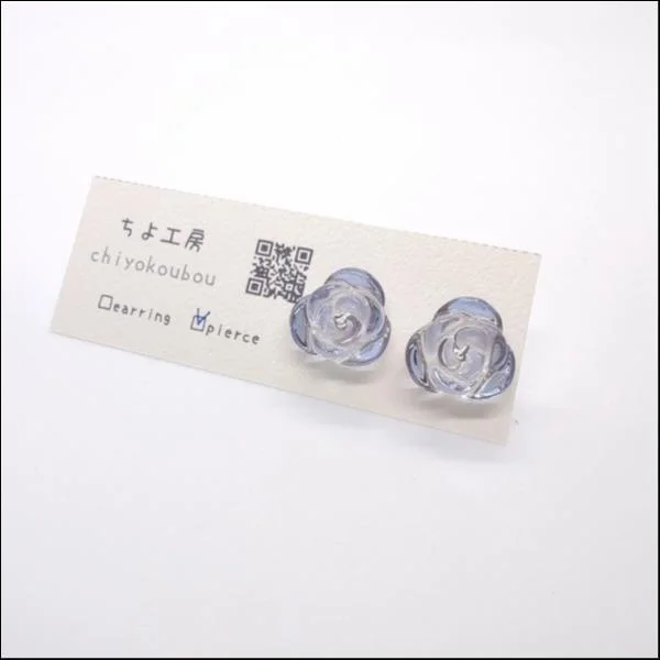 透き通る薔薇のピアス【2】