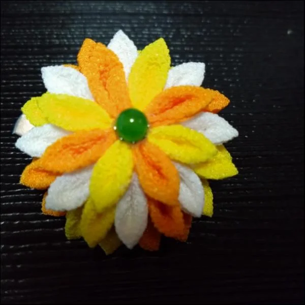 2Wつまみ細工ひまわり