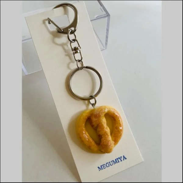 プレッツェルキーホルダー