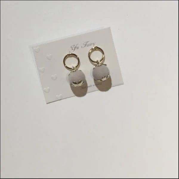 flocky beads pierce