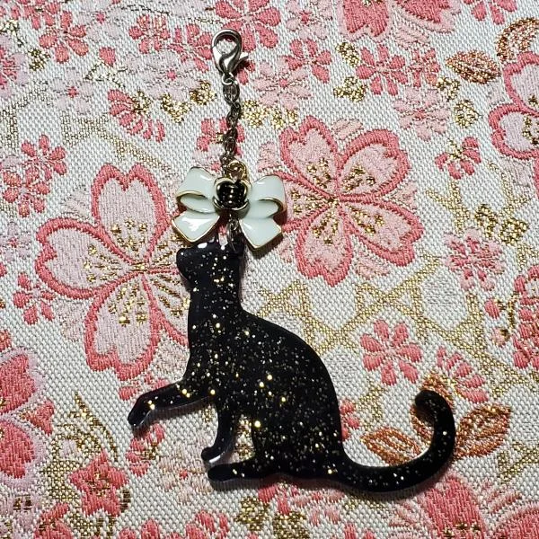 黒猫チャーム D(ラメ入り)