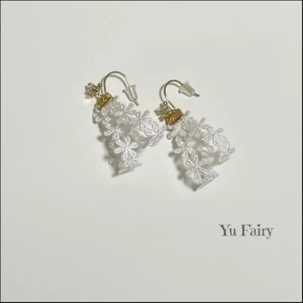 lace flores stone pierce