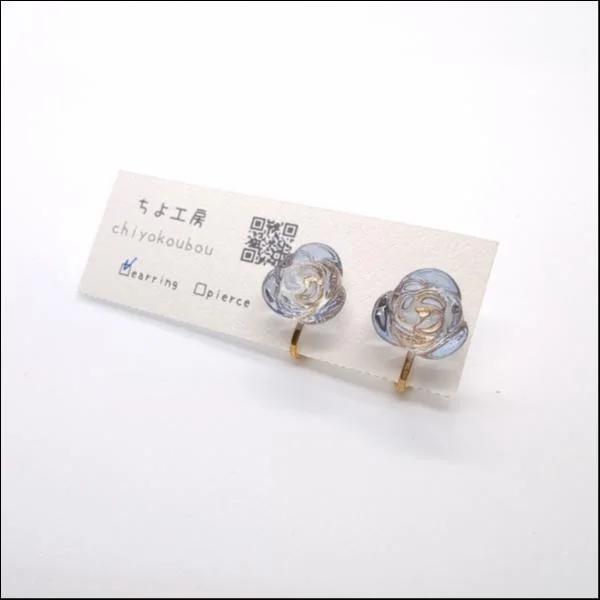 透き通る薔薇のイヤリング【2】