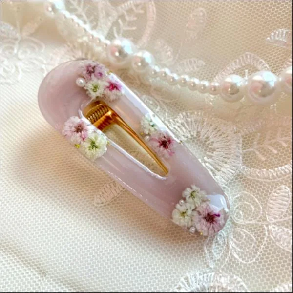 かすみ草のヘアクリップ(ピンク)