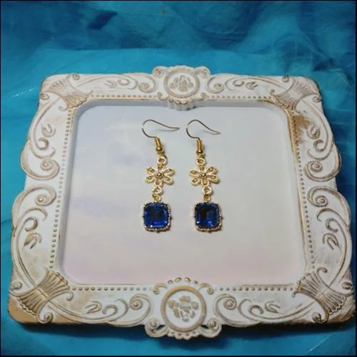 ブルービジューフラワーピアス