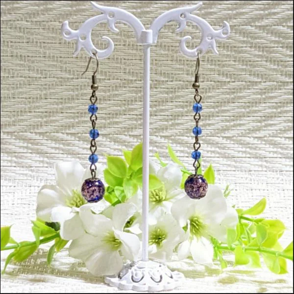 瑠璃玉ピアス(ブルー)