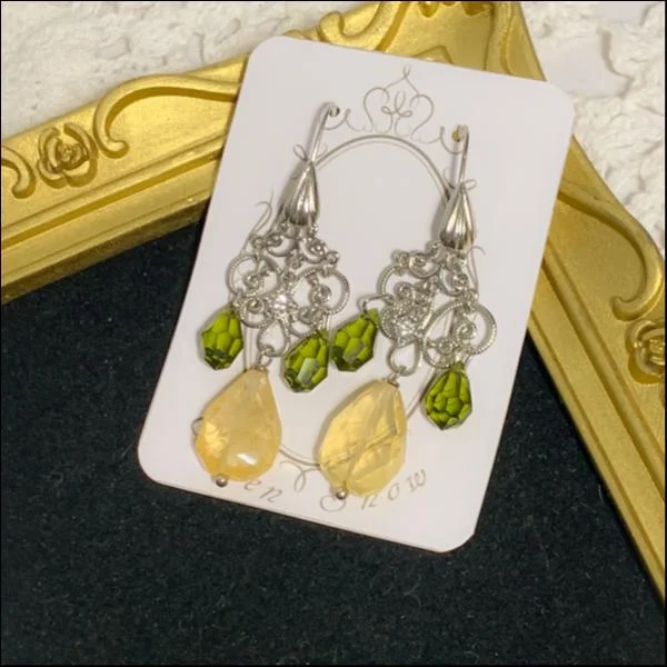 ピアス