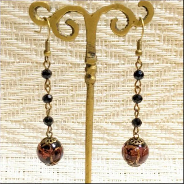 瑠璃玉ピアス(ブラウン)