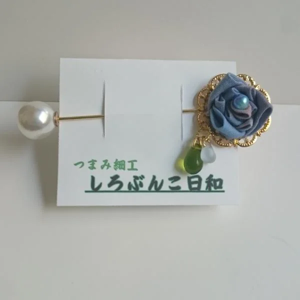 角薔薇のヘアバトン
