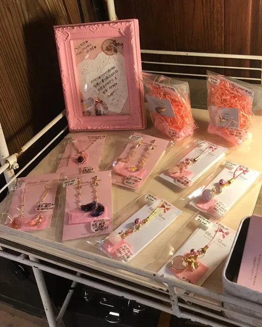 初めまして♡Moon Stoneと申します(╹◡╹)