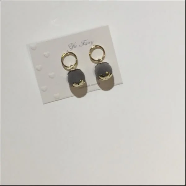 flocky beads pierce