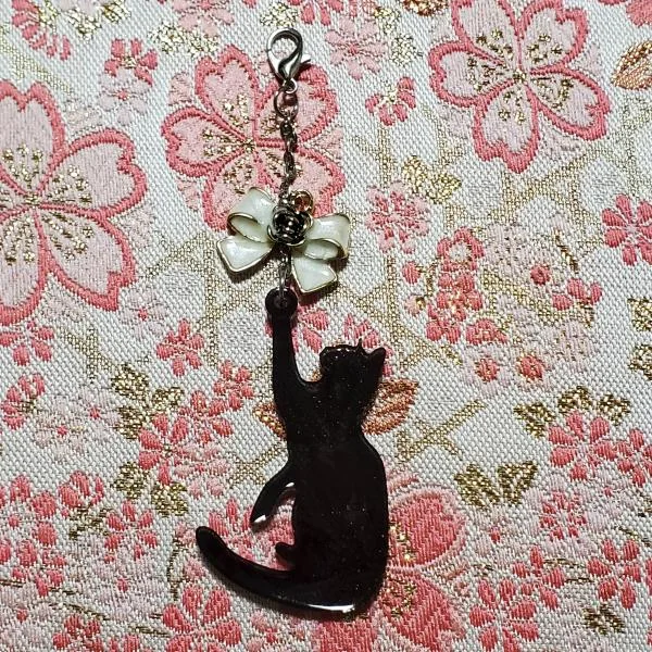 黒猫チャーム B