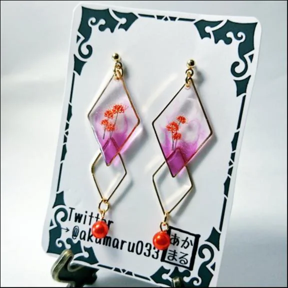 彼岸花 ピアス レッド